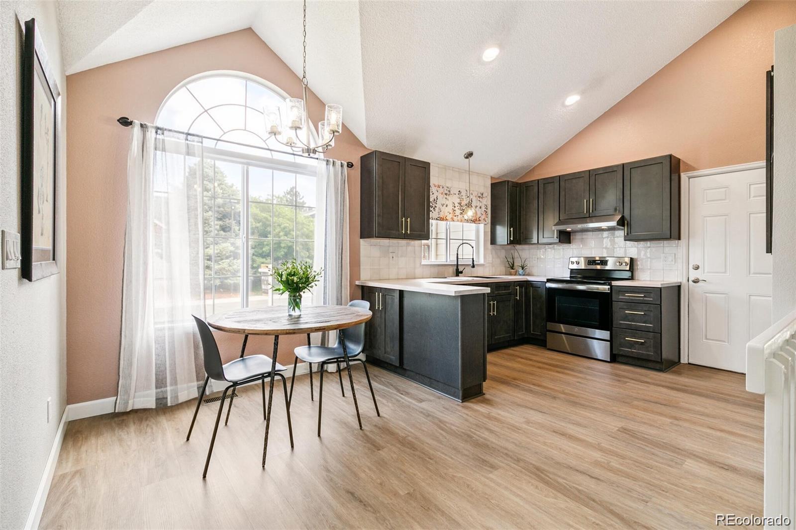 3612 West Rosewalk Circle Highlands Ranch, CO 80129 - Photo 2 of 32