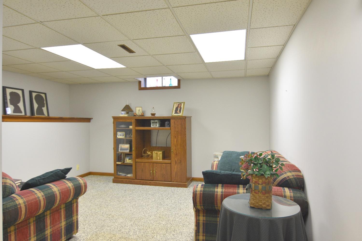 94 East Division Road Valparaiso, IN 46383 - Photo 20 of 32 1500x1000