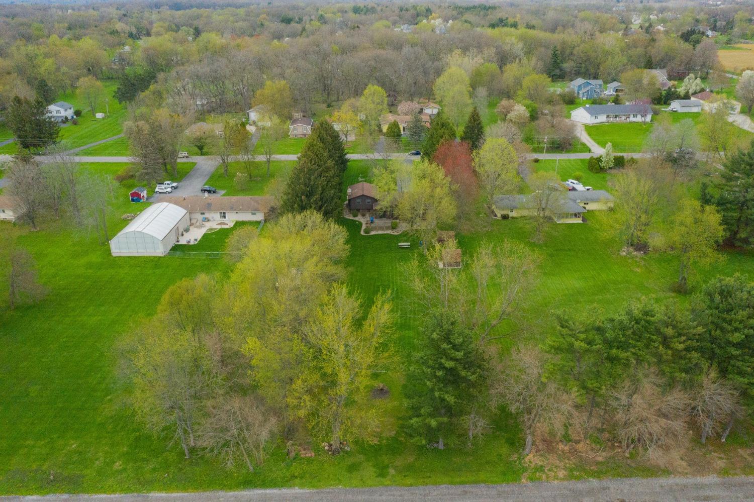 94 East Division Road Valparaiso, IN 46383 - Photo 26 of 32 1500x999