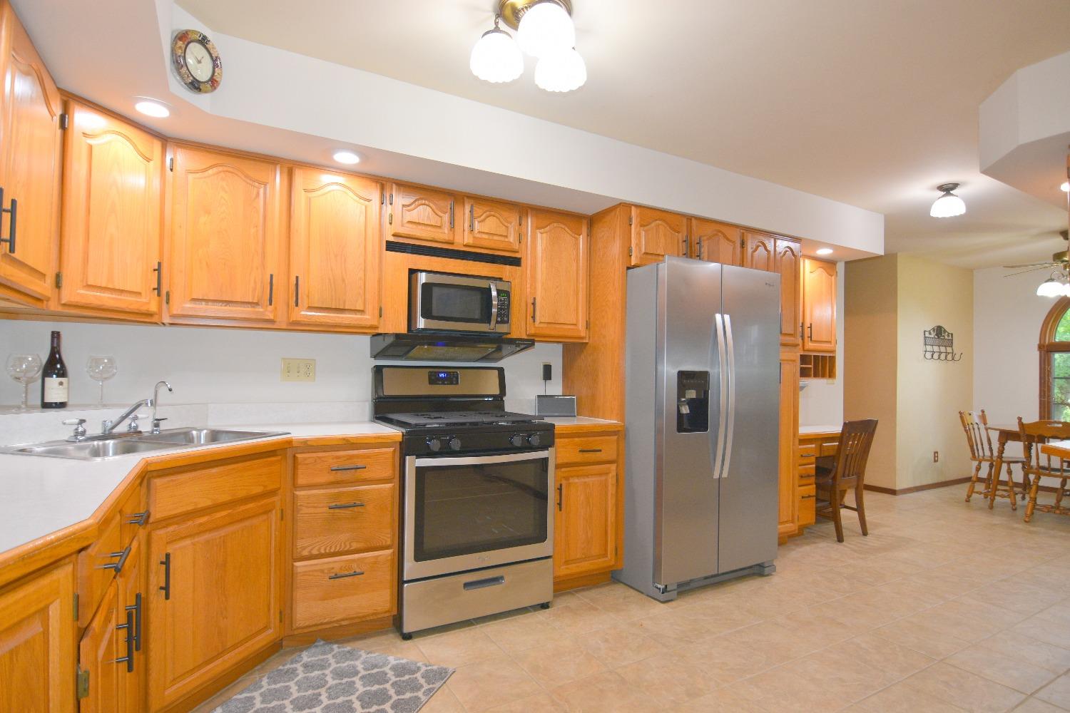 94 East Division Road Valparaiso, IN 46383 - Photo 5 of 32 1500x1000