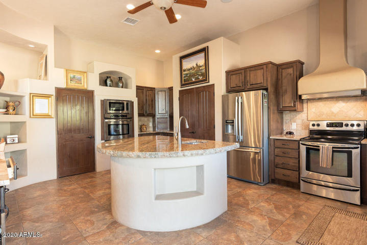 6715 West Gleeson Road Elfrida, AZ 85610 - Photo 15 of 33 15