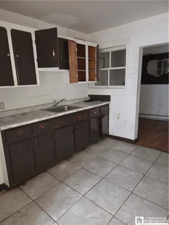 $29,900 | 475 Crescent Street, Jamestown, NY 14701