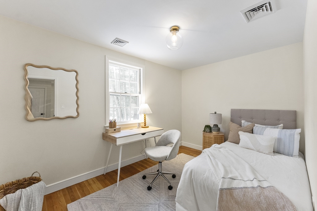 33 Oak Hill Road Wayland, MA 01778 - Photo 23 of 40 Gallery Image 23
