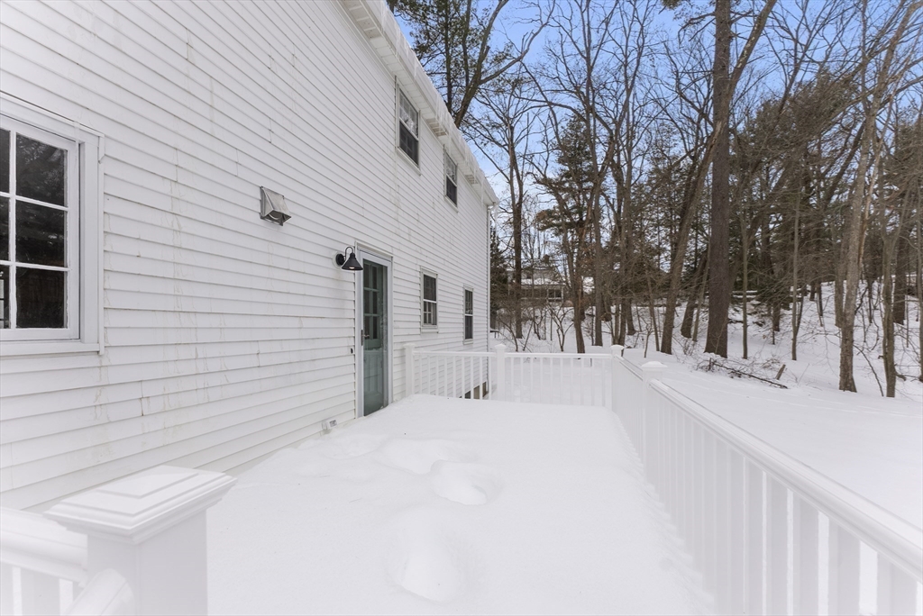 33 Oak Hill Road Wayland, MA 01778 - Photo 37 of 40 Gallery Image 37