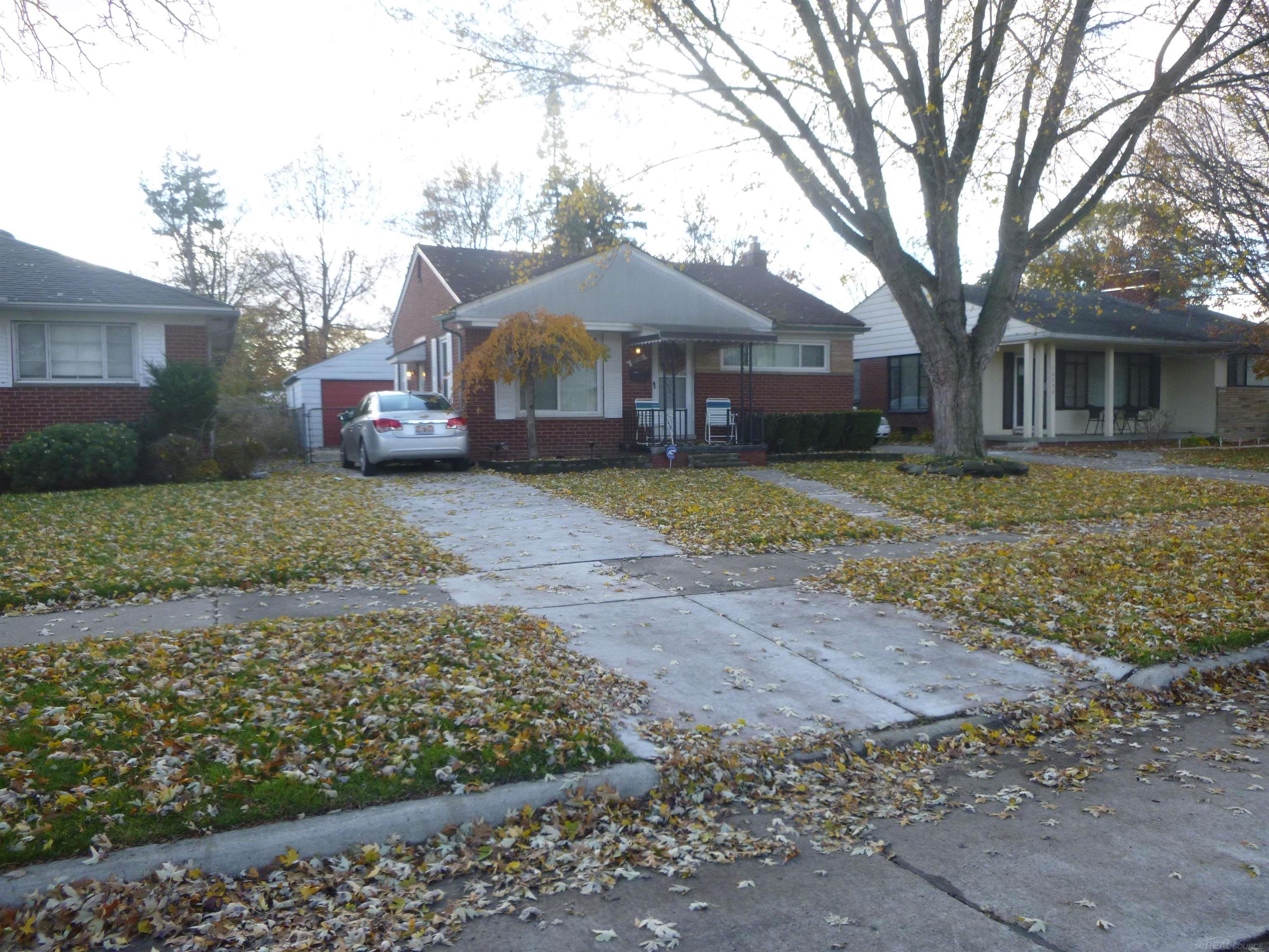 16800 Veronica Avenue Eastpointe, MI 48021 - Photo 1 of 1