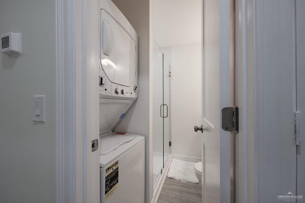 87 Abalone Circle Port Isabel, TX 78578 - Photo 17 of 40 a bathroom with a sink a toilet and shower