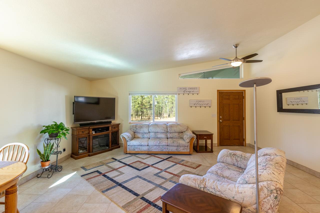 1323 West Depot Springs Road Spangle, WA 99031 - Photo 13 of 31
