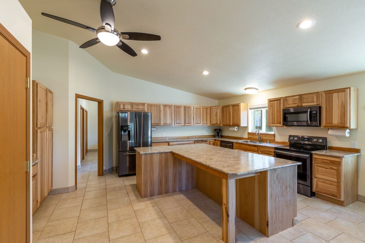 1323 West Depot Springs Road Spangle, WA 99031 - Photo 15 of 31