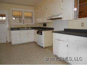 268 Pressley Hill Road Fletcher, NC 28732 - Photo 5 of 10 Gallery Image 5