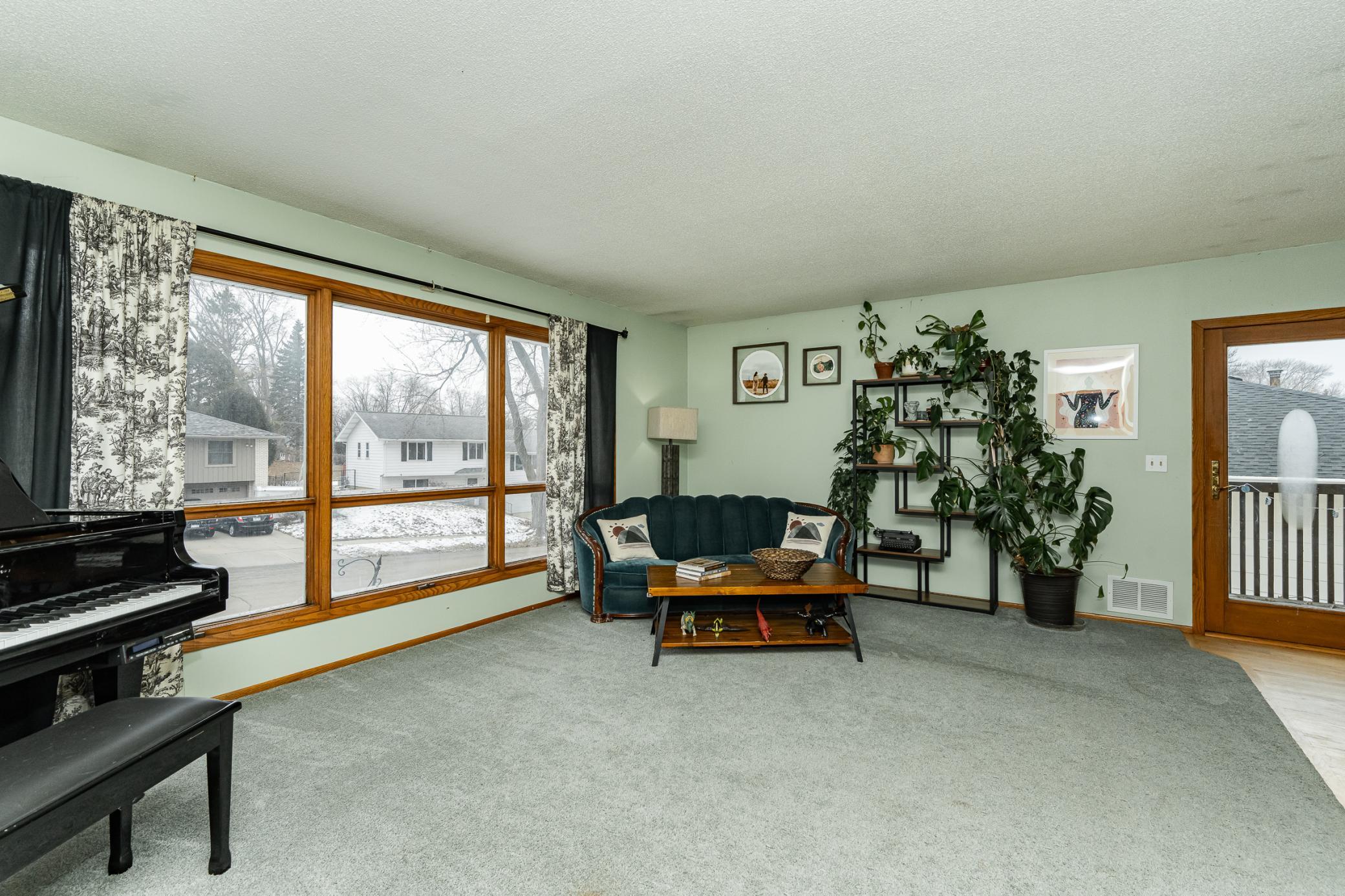 624 27th Street Northwest Rochester, MN 55901 - Photo 5 of 32