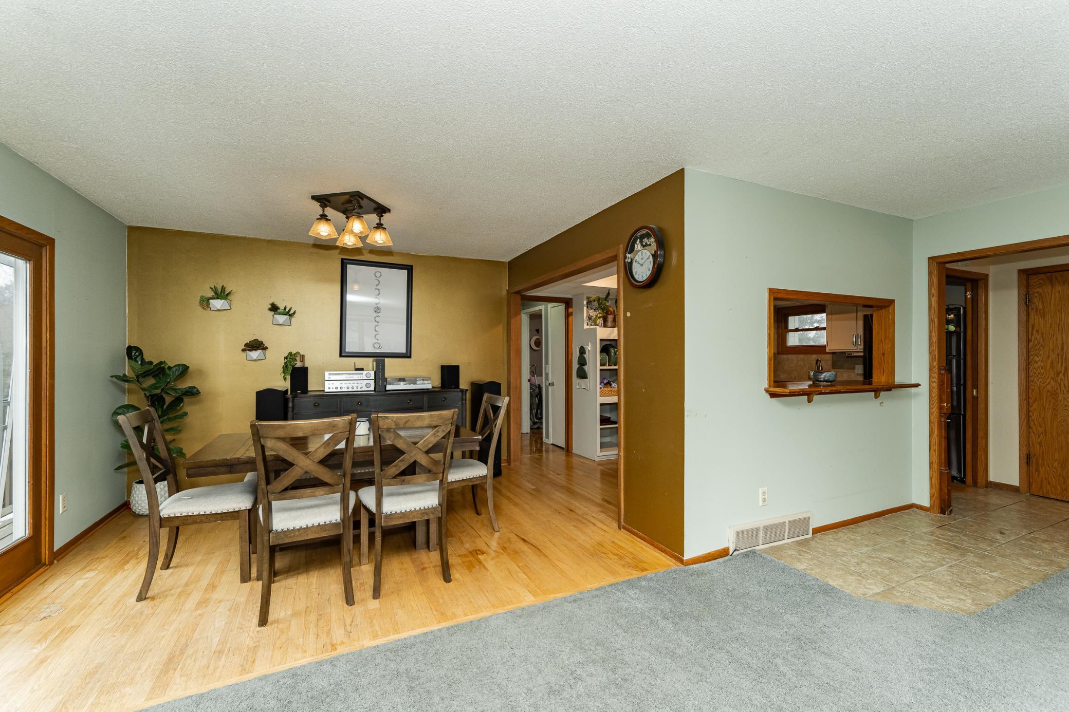 624 27th Street Northwest Rochester, MN 55901 - Photo 7 of 32