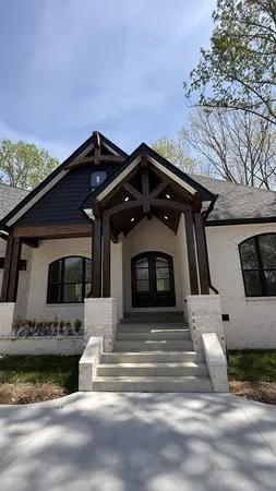 $989,900 | 126 Dogwood Court, Dickson, TN 37055