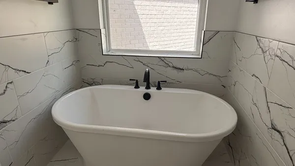 $989,900 | 126 Dogwood Court, Dickson, TN 37055