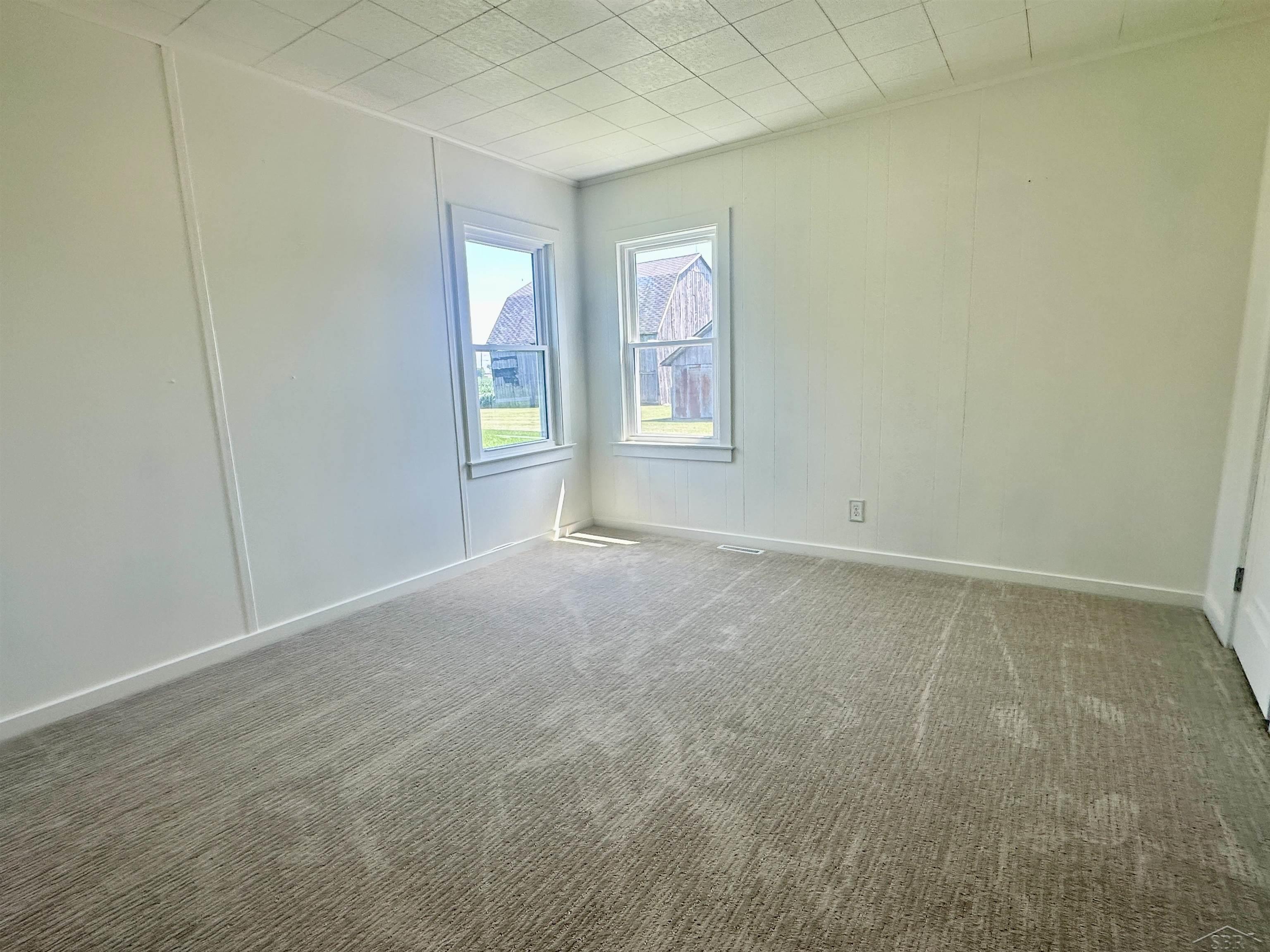1451 Ruff Road Saginaw, MI 48601 - Photo 23 of 35