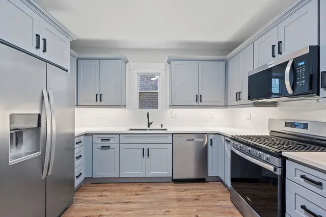 $659,000 | 5230 West Deming Place, Chicago, IL 60639