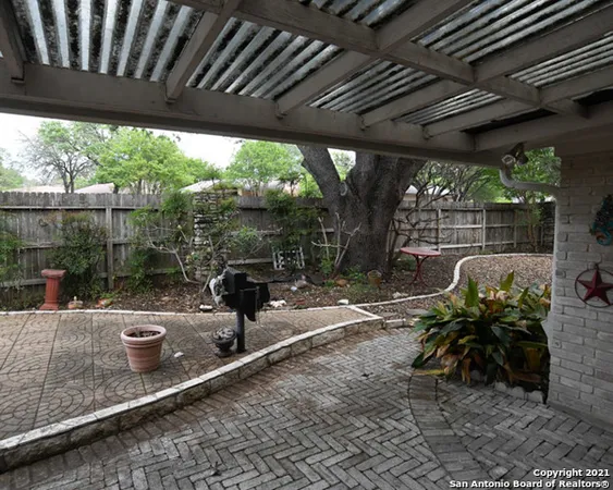 $2,000 | 6207 Shady Brook, Windcrest, TX 78239