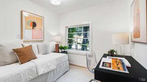 $975,000 | 103 Oak Knoll Avenue, San Anselmo, CA 94960