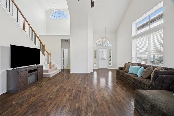 $360,000 | 5215 Fenton Lane, Belton, TX 76513