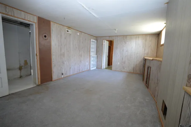 $142,500 | 2142 West C Street, Torrington, WY 82240