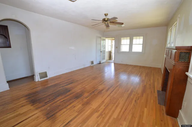 $142,500 | 2142 West C Street, Torrington, WY 82240