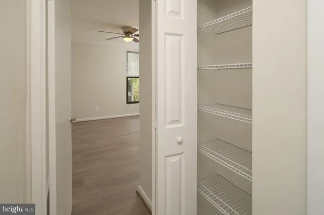 $185,000 | 138 Duvall Lane, Unit 301, Gaithersburg, MD 20877