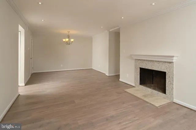 $185,000 | 138 Duvall Lane, Unit 301, Gaithersburg, MD 20877