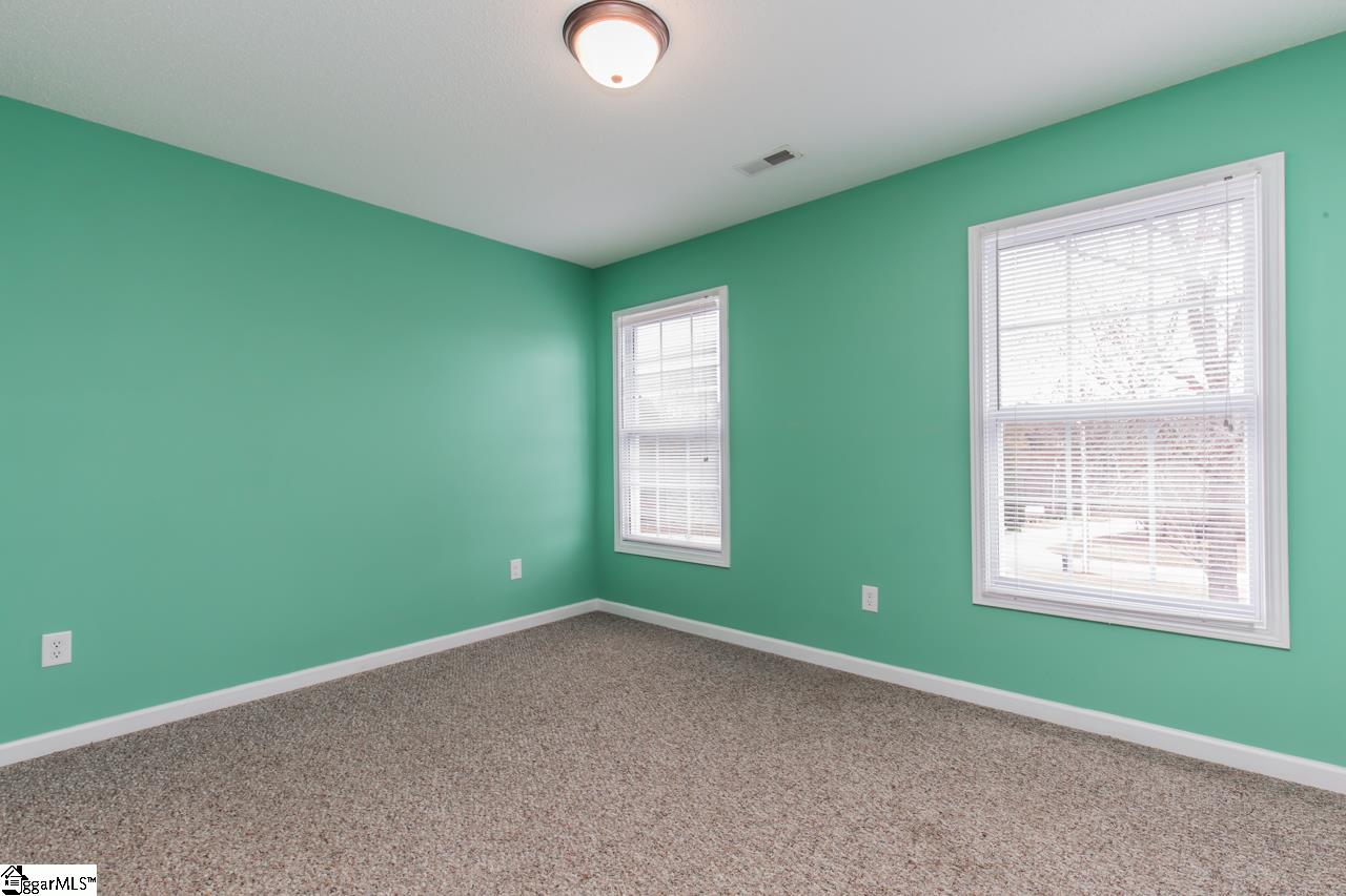 326 Gibbs Road Wellford, SC 29385 - Photo 14 of 31 Gallery Image 14