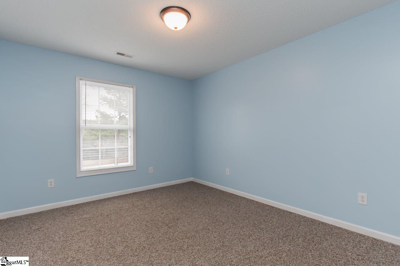 326 Gibbs Road Wellford, SC 29385 - Photo 16 of 31 Gallery Image 16