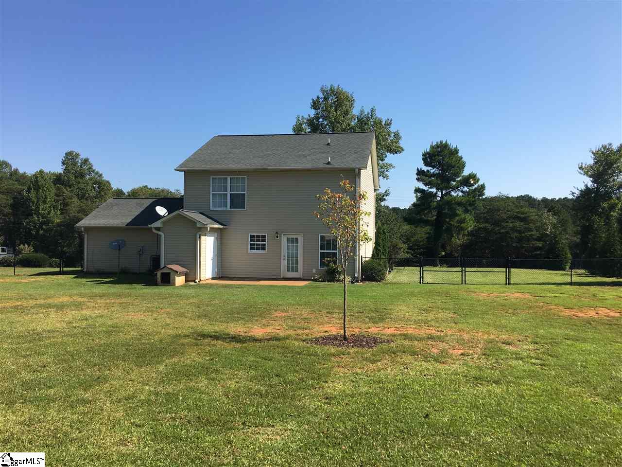 326 Gibbs Road Wellford, SC 29385 - Photo 25 of 31 Gallery Image 25