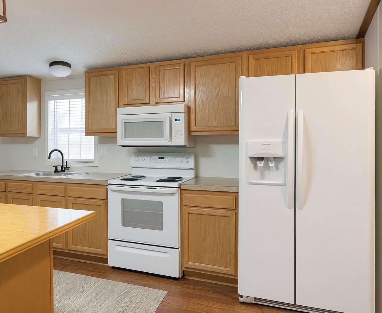 408 Chambersburg Road Columbus, OH 43207 - Photo 4 of 25 66EC546B-C5AB-4138-86C3-97102123E66A