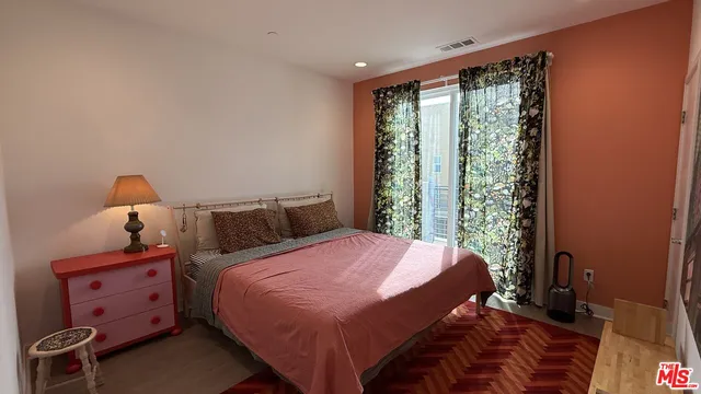 $759,000 | 5079 Cedar Avenue, Long Beach, CA 90805