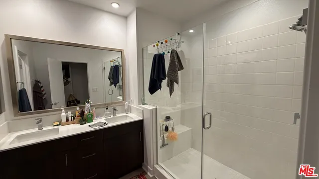 $759,000 | 5079 Cedar Avenue, Long Beach, CA 90805