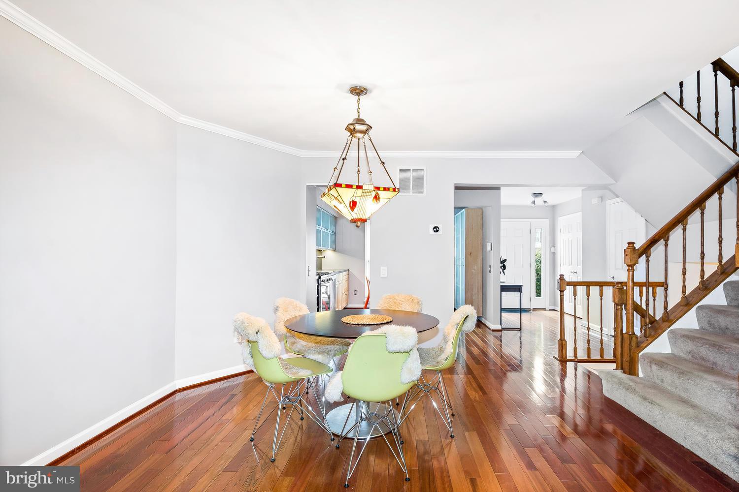108 Finale Terrace Silver Spring, MD 20901 - Photo 8 of 27 Large dining room