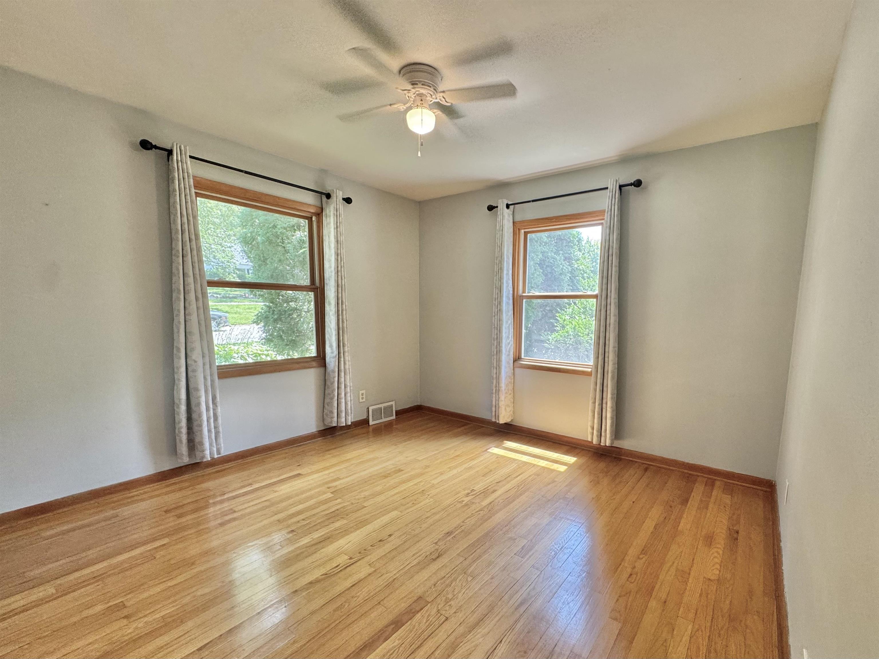 222 South Midvale Boulevard Madison, WI 53705 - Photo 27 of 38