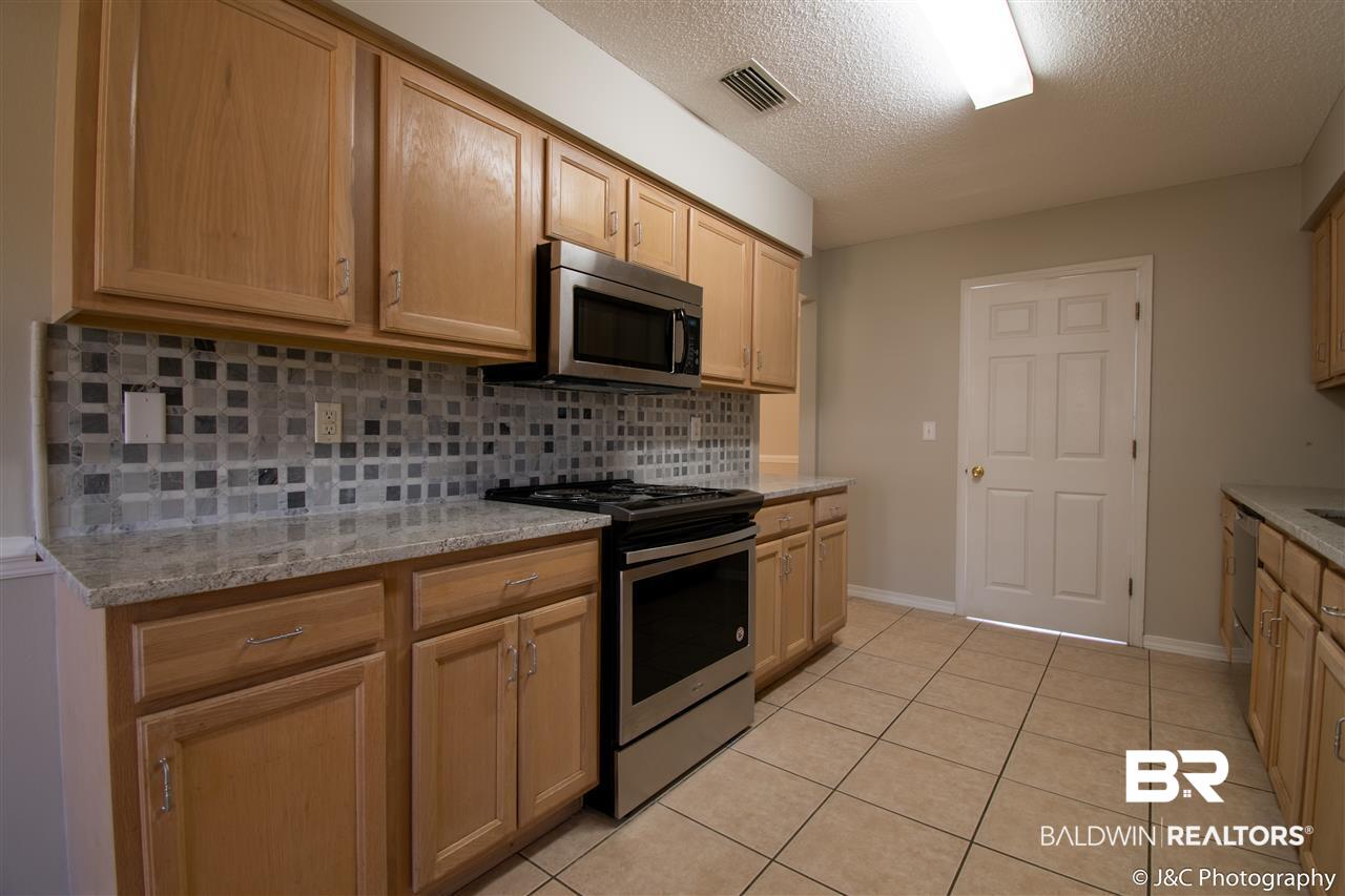 417 Wisteria Lane Foley, AL 36535 - Photo 19 of 23