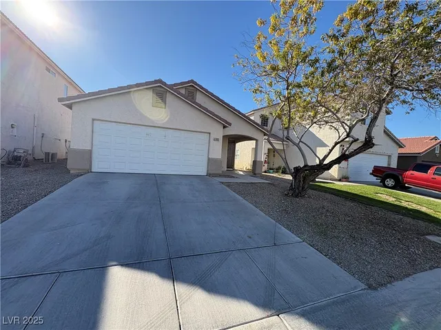 $1,999 | 6303 Navajo Gorge Court, Las Vegas, NV 89142