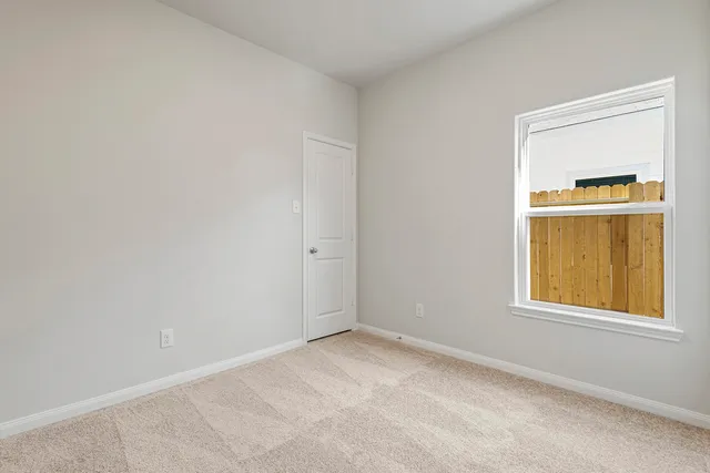 a view of empty room with window