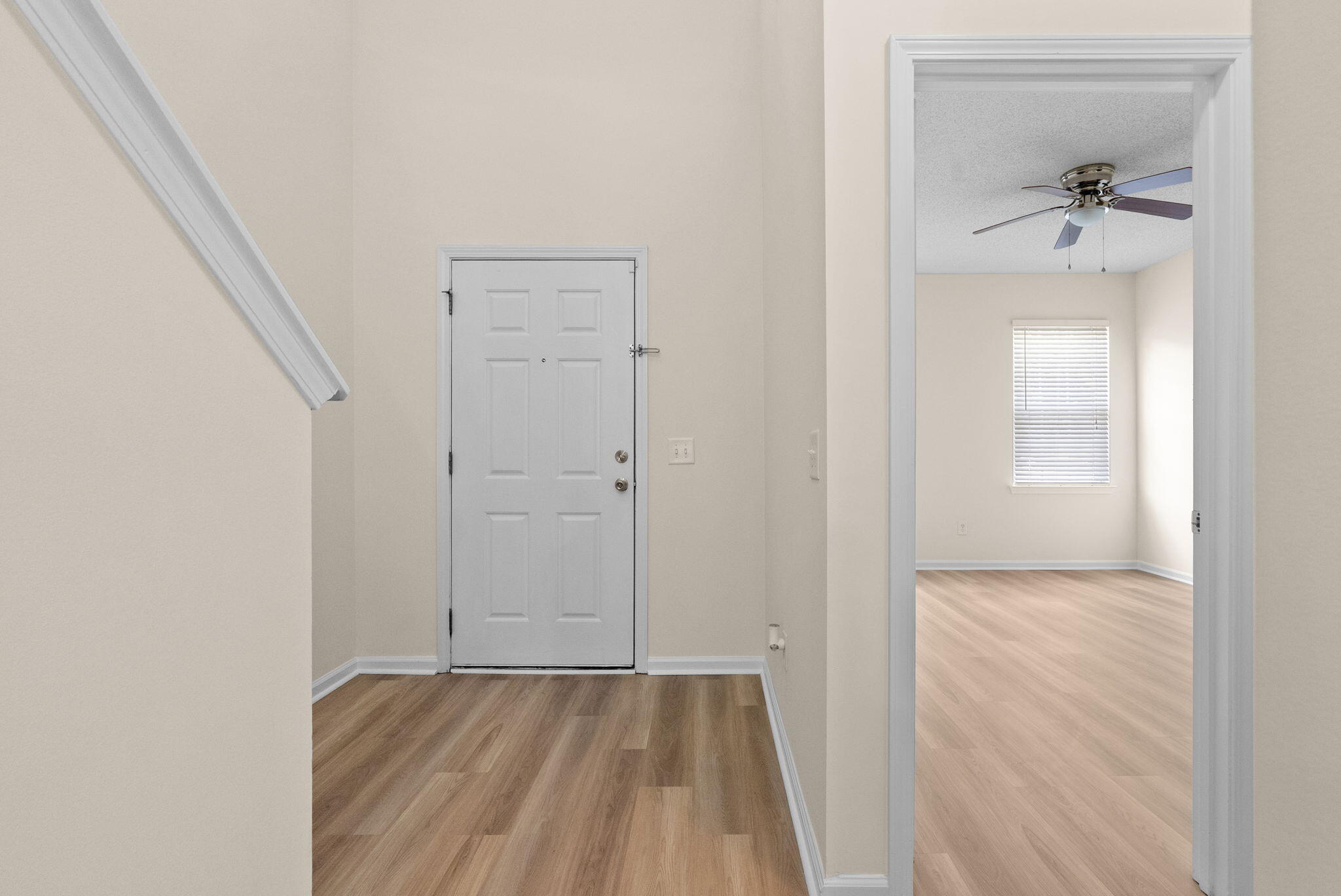 263 Brookshire Road Goose Creek, SC 29445 - Photo 15 of 49 foyer