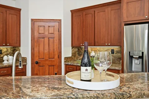 $1,349,000 | 5251 Dry Creek Road, Napa, CA 94558