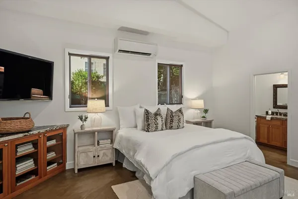 $1,549,000 | 5251 Dry Creek Road, Napa, CA 94558