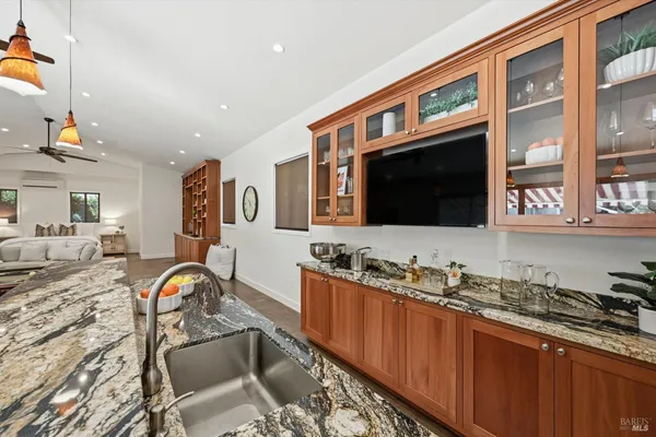 $1,549,000 | 5251 Dry Creek Road, Napa, CA 94558