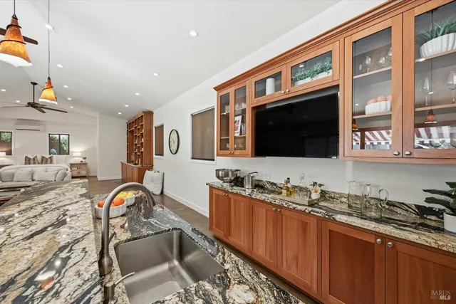 $1,549,000 | 5251 Dry Creek Road, Napa, CA 94558