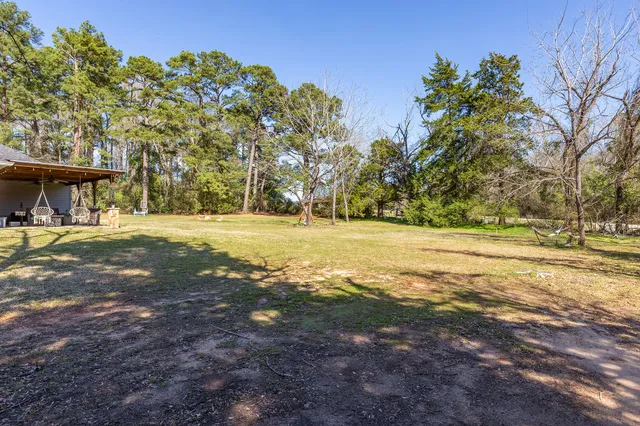 a front view of house with yard