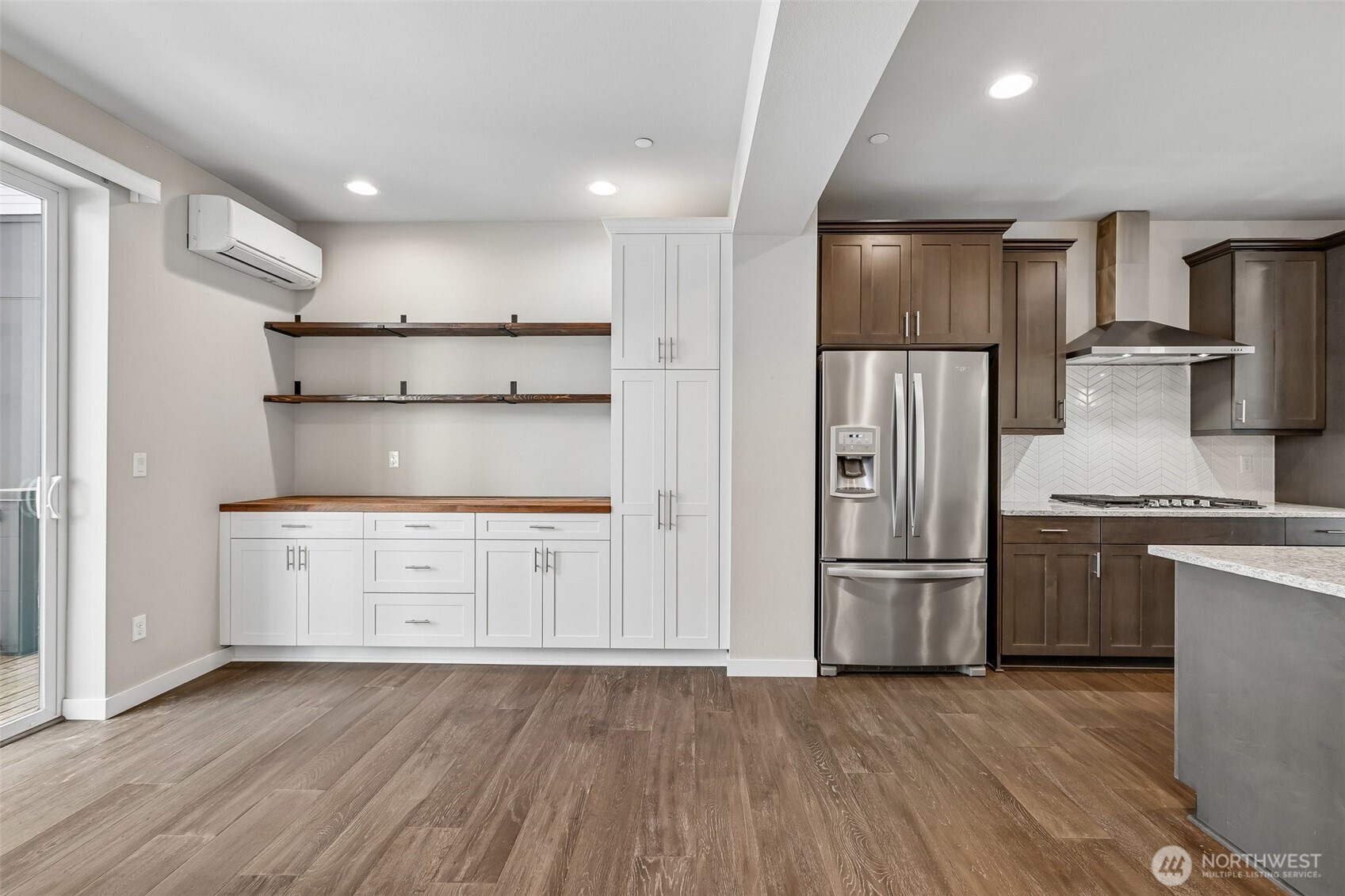615 238th Street Southeast, Unit D Bothell, WA 98021 - Photo 19 of 37