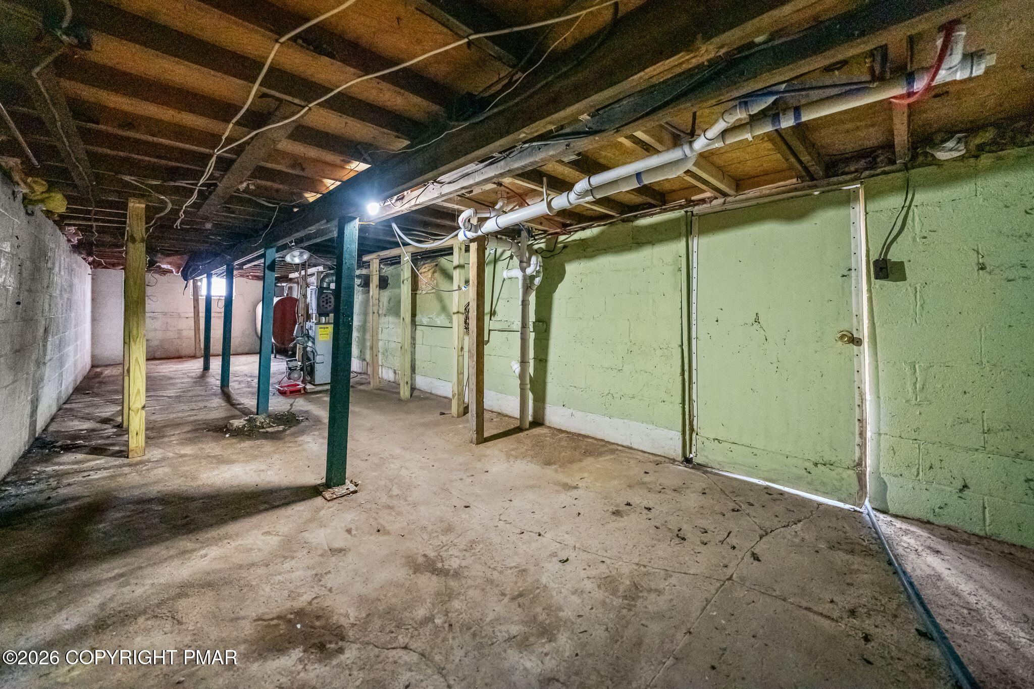 1191 Aberdeen Road Moscow, PA 18444 - Photo 15 of 20 Basement