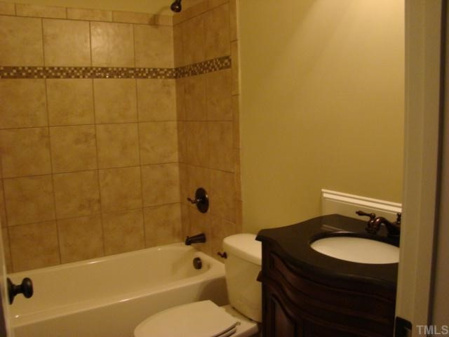 3616 Nether Ridge Road Zebulon, NC 27597 - Photo 10 of 12 Bathroom