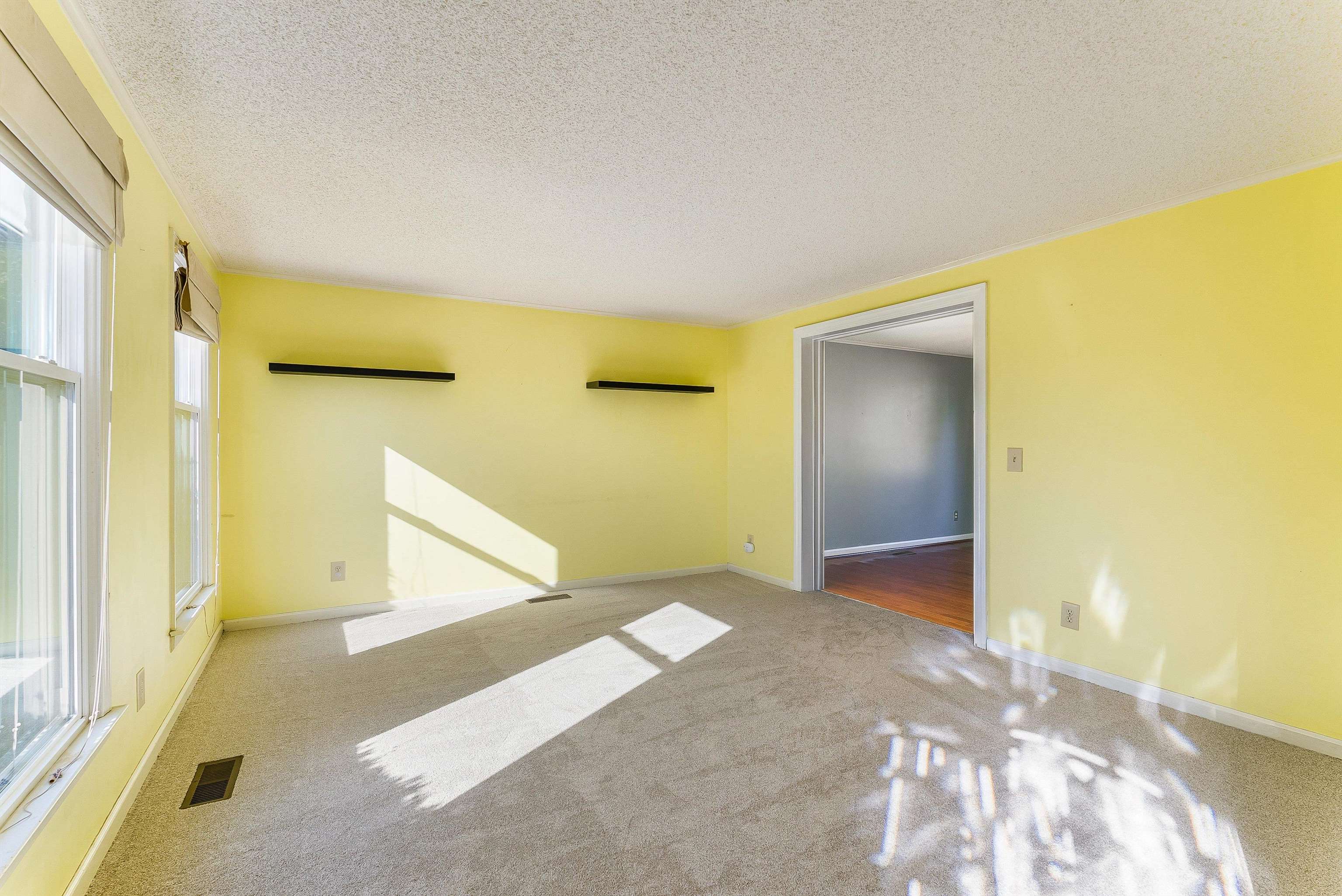 60 Stover Street Dayton, VA 22821 - Photo 21 of 66