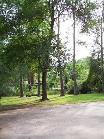 4 Berryhill Road Greenville, SC 29615 - Photo 9 of 9 Gallery Image 9
