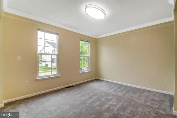 $2,695 | 240 Davis Street, Charles Town, WV 25414