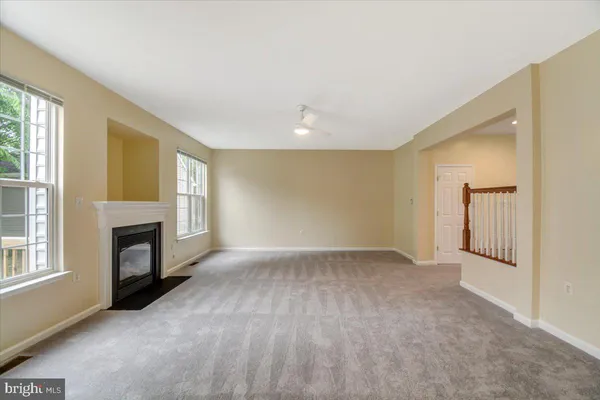 $2,695 | 240 Davis Street, Charles Town, WV 25414